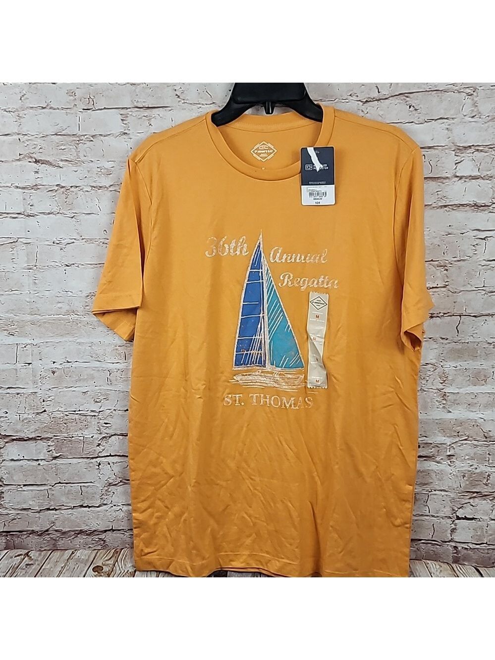 St Thomas regatta boat tee shirt medium nwt new